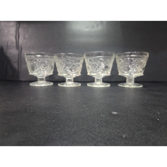 Hazel Atlas Gothic Sherbet Cups, Footed Peanut Butter Cups, Set of 4, Glass Dish - Picture 3 of 8